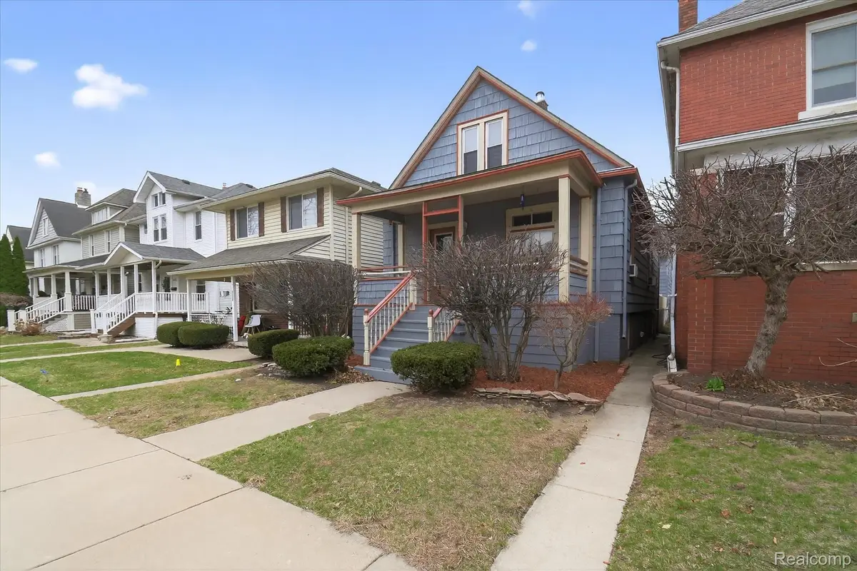 3132-3134 Van Alstyne Street, Wyandotte, MI 48192 - #1