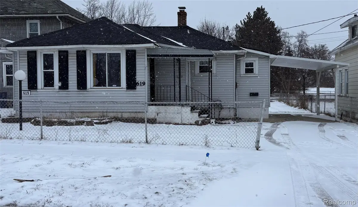 619 E Dartmouth Street, Flint, MI 48505 - Image #1