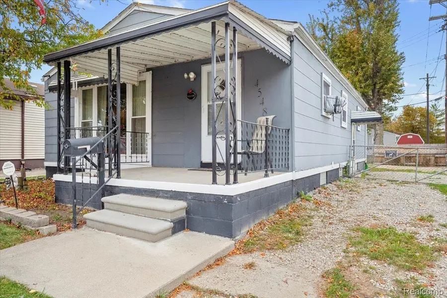 4548 8th Street, Ecorse, MI 48229 - #2