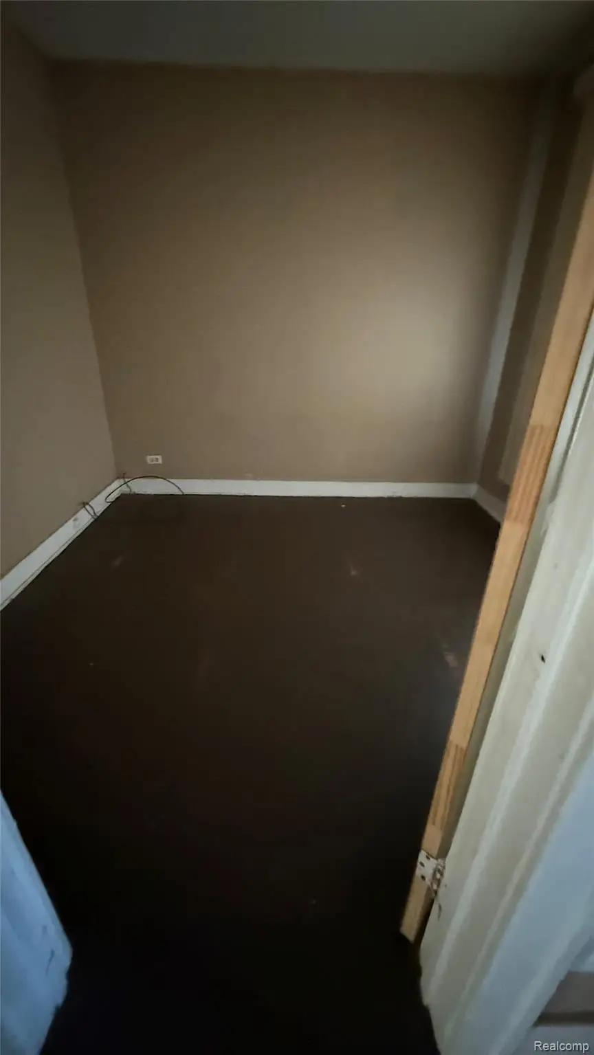 17833 Binder Street, Hamtramck, MI 48212 - Image #3