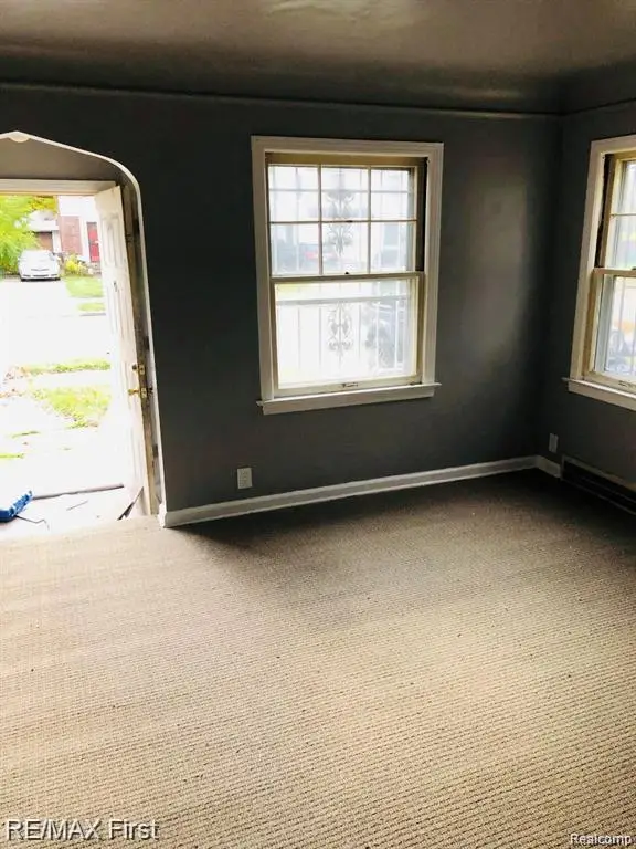 8850 Farmbrook Street, Detroit, MI 48224 - Image #3