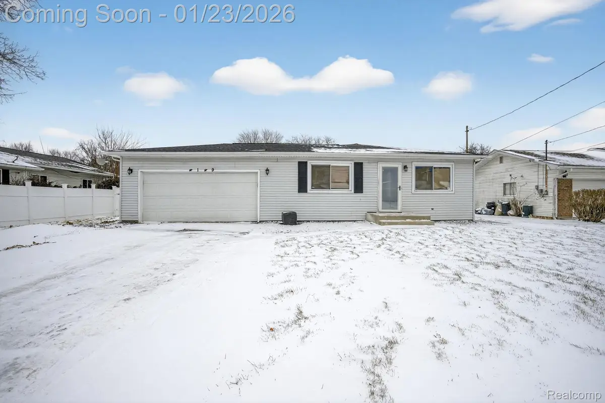 4149 Amelia Drive, Saginaw, MI 48601 - #1