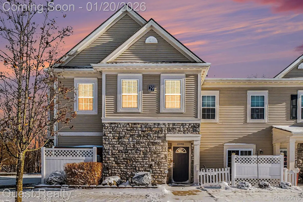 25998 Maritime Circle S, Harrison Township, MI 48045 - Image #1