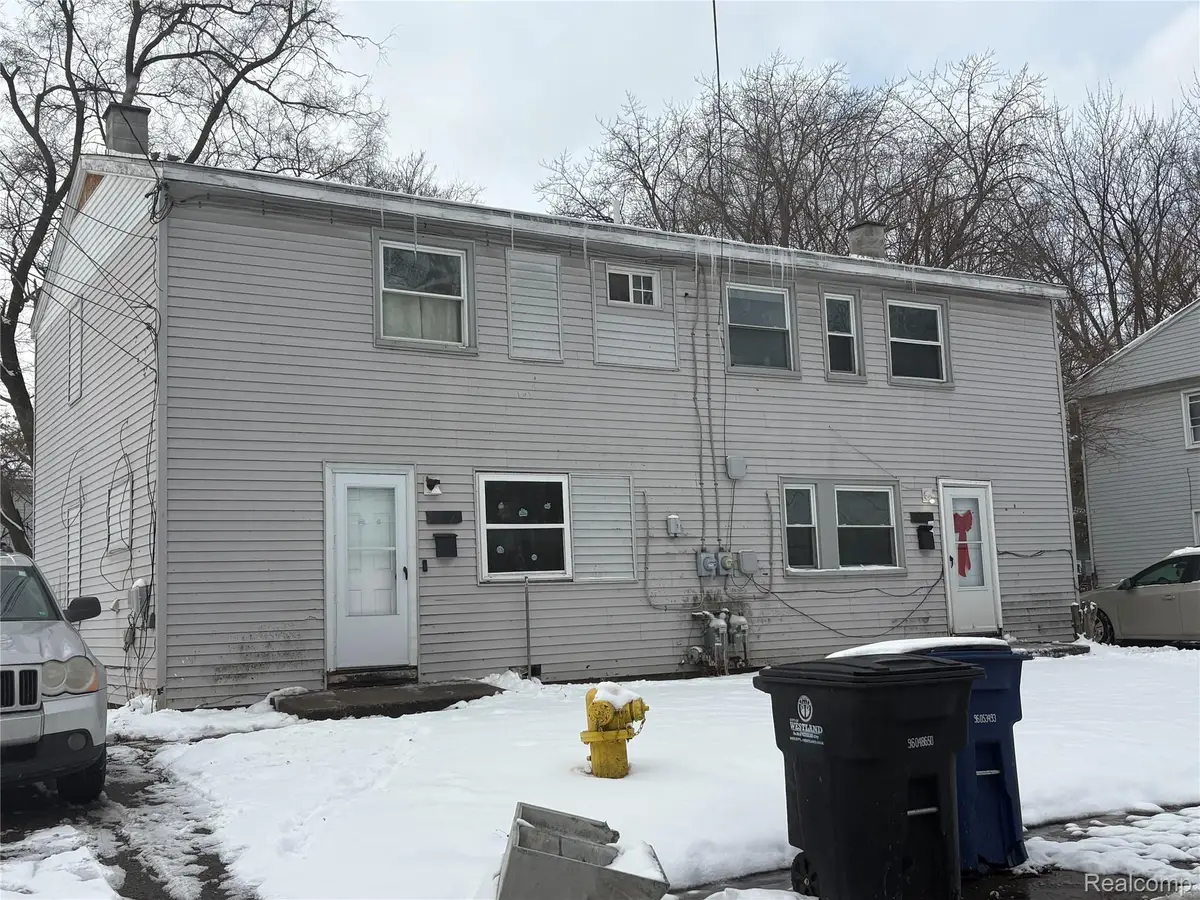 2340 Deerfield Court, Westland, MI 48186 - Image #1