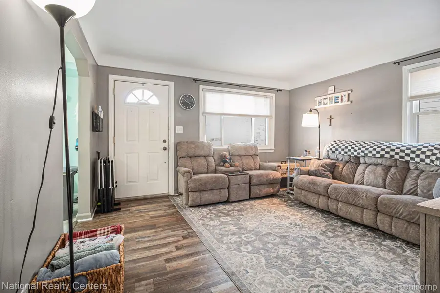 14587 Markese Avenue, Allen Park, MI 48101 - Image #3