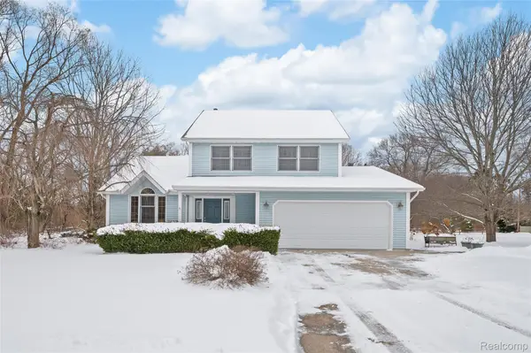 1928 Orchard Drive, Stevensville, MI 49127