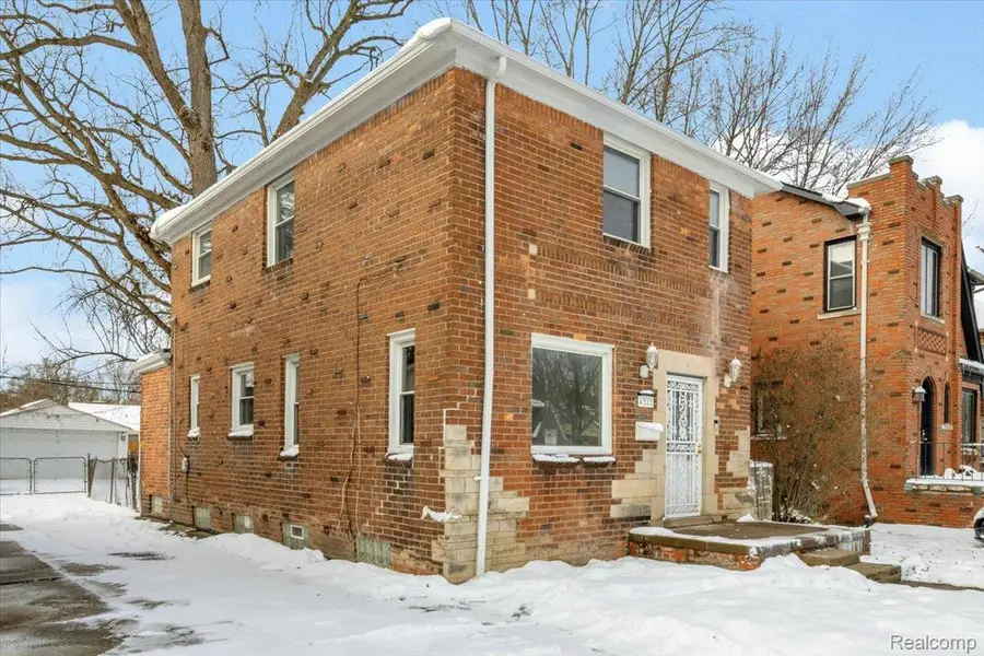 4323 Kensington Avenue, Detroit, MI 48224 - Image #2