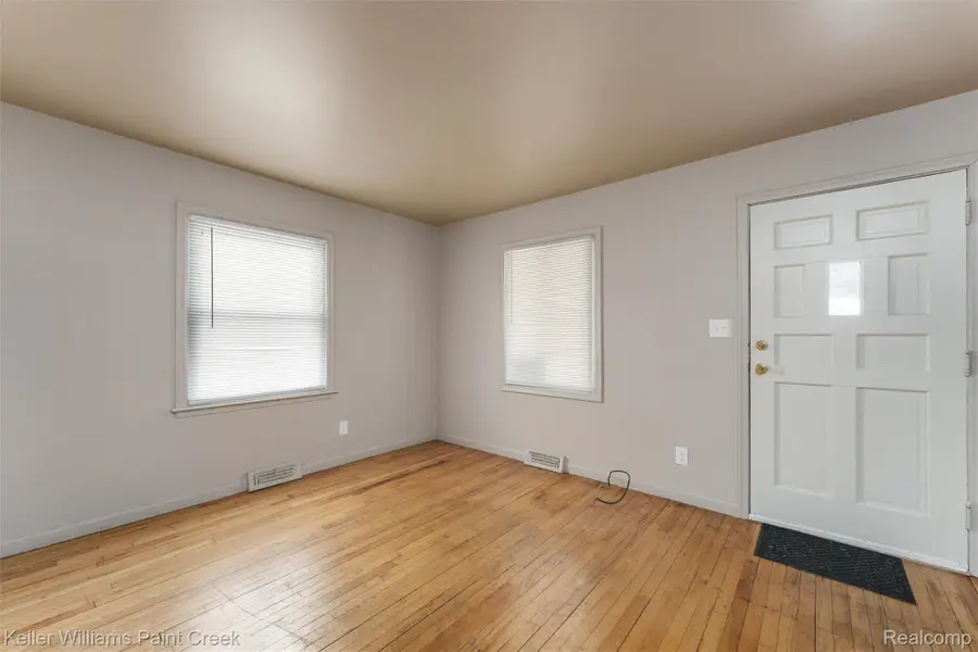 21771 Cunningham Avenue, Warren, MI 48091 - Image #3