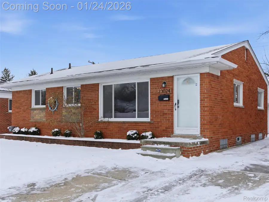 23024 Playview Street, Saint Clair Shores, MI 48082 - Image #3