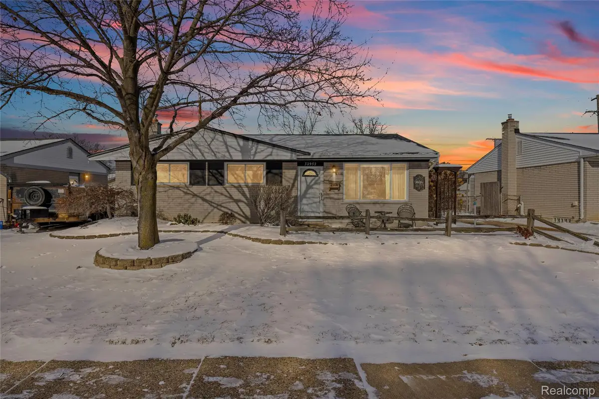32952 Avondale Street, Westland, MI 48186 - Image #1