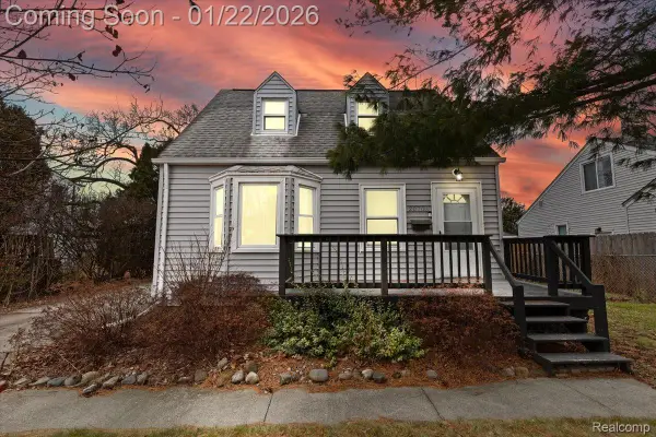 20708 Gaukler Street, StClairShores, MI 48080