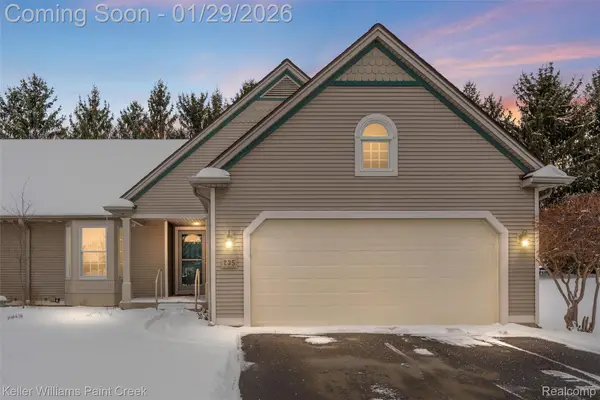 235 Pierce Lake Drive, Chelsea, MI 48118