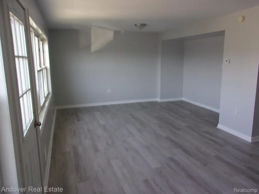 319 Dart Street, Gwinn, MI 49841 - Image #2