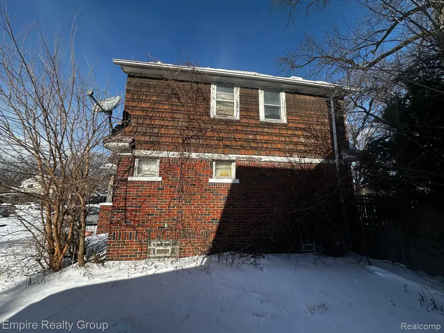 9326 Ward Street, Detroit, MI 48228 - Image #3