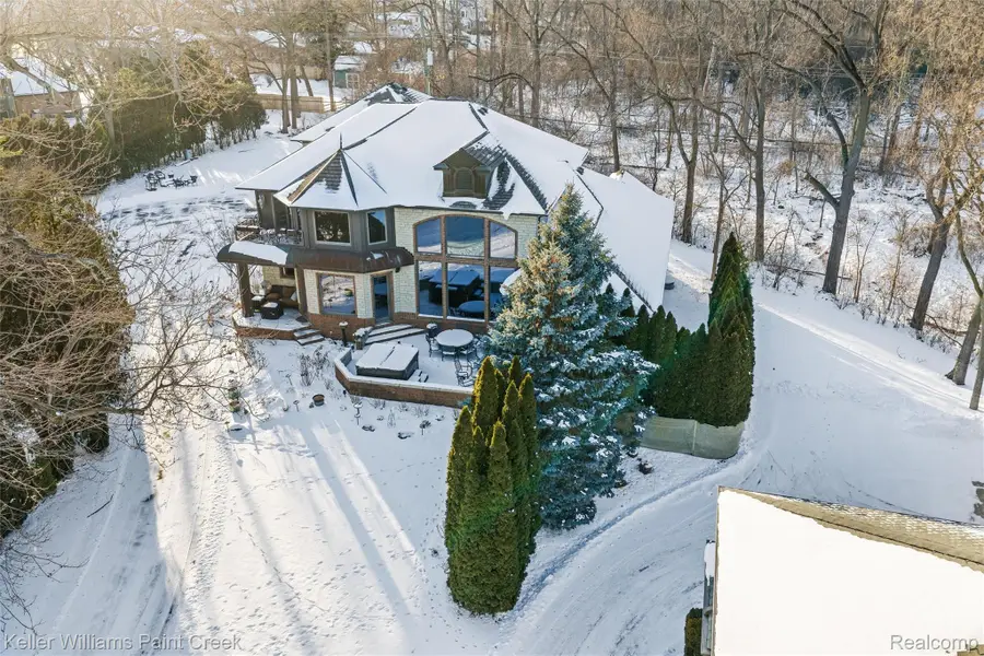 22220 E River Road, Grosse Ile, MI 48138 - Image #3