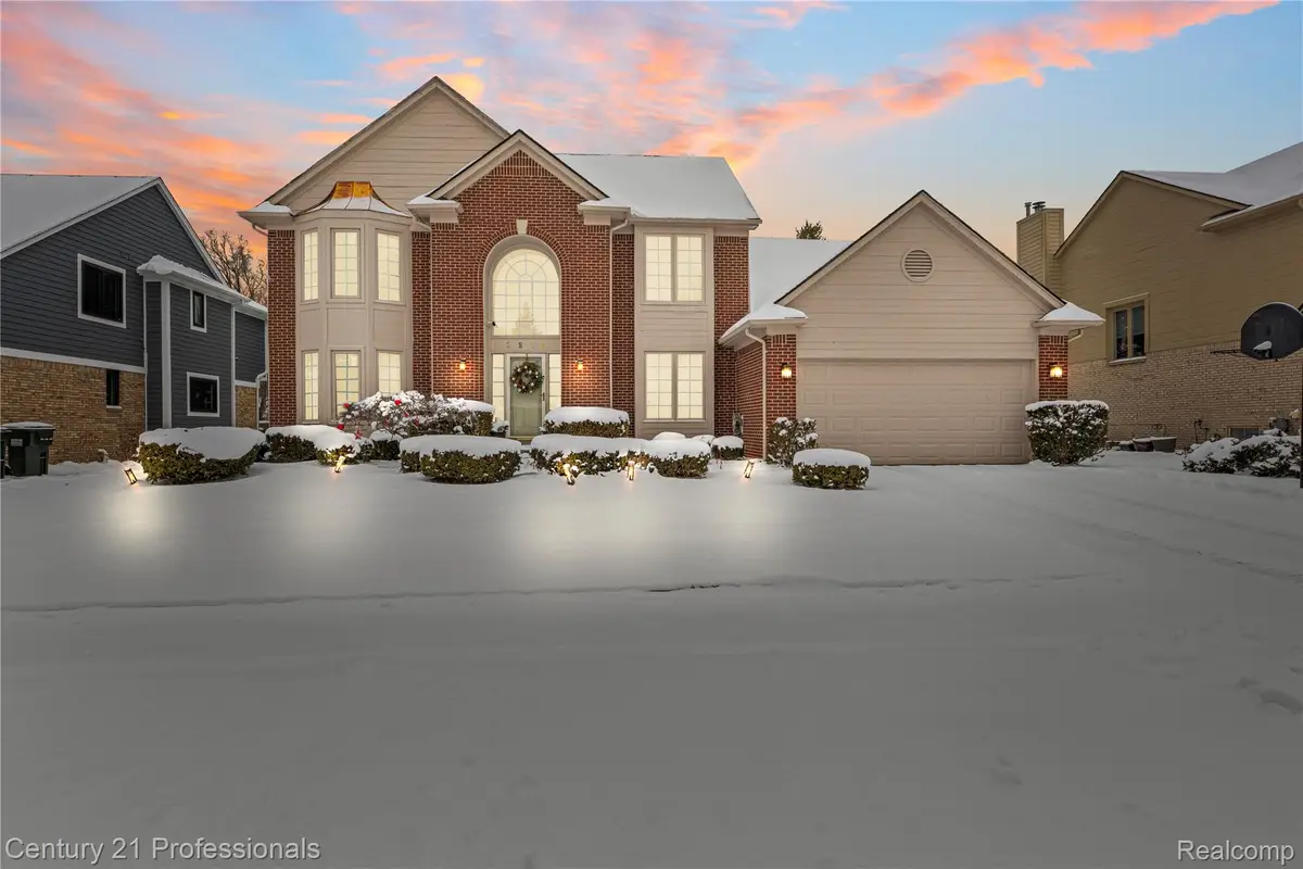 3814 Beechcrest, Rochester Hills, MI 48309 - Image #1