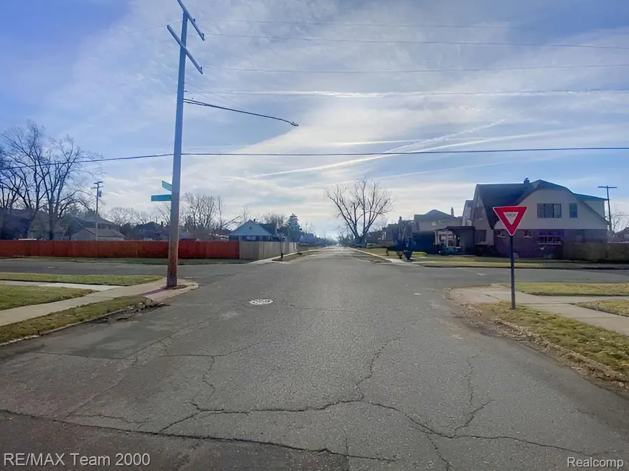 15001 Freeland Street, Detroit, MI 48227 - Image #3