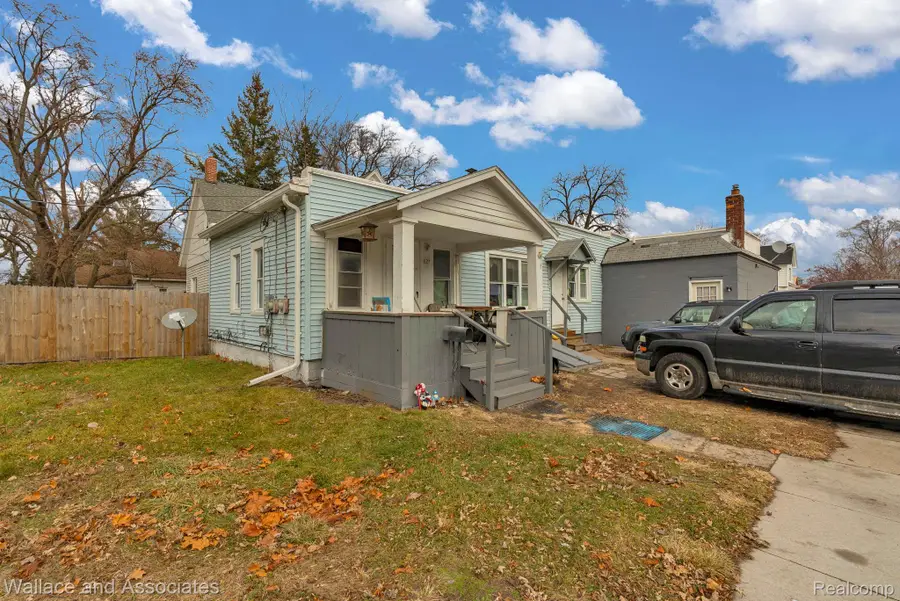 1825 16th Street, Port Huron, MI 48060 - Image #2