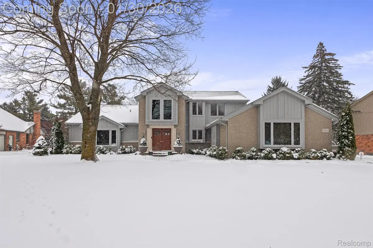 4926 Oak River Drive, Troy, MI 48098 - Image #1