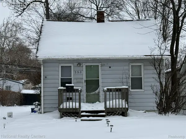 250 W Walton Boulevard, Pontiac, MI 48340