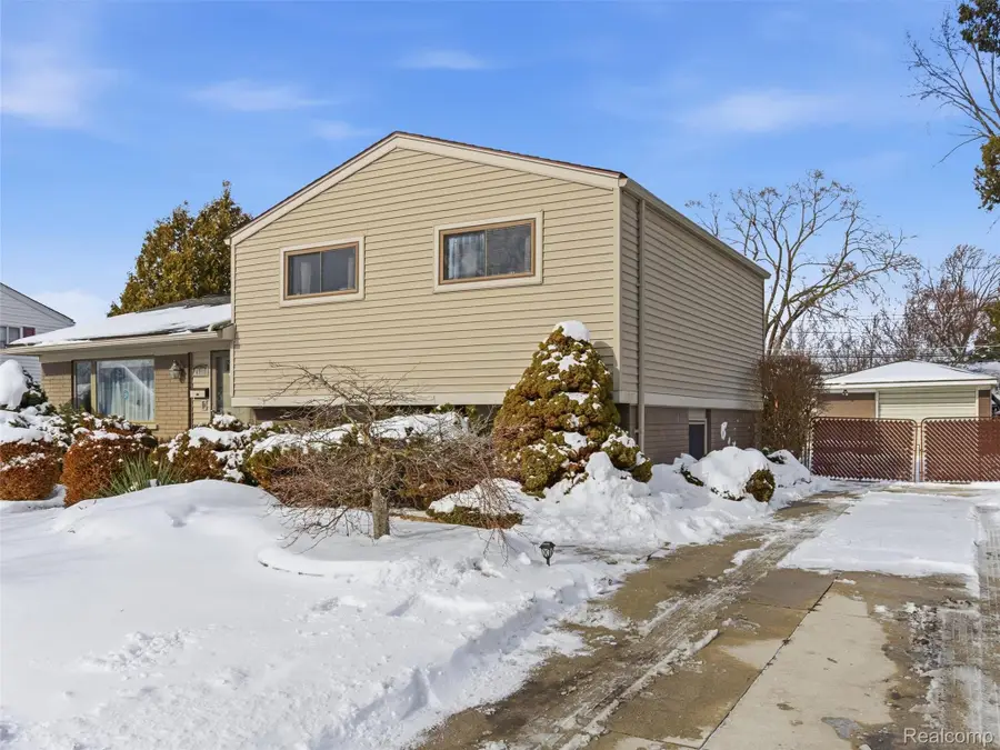 2743 Pall Mall Drive, Sterling Heights, MI 48310 - Image #3
