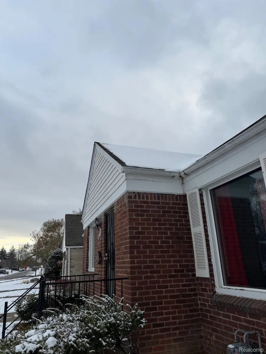 10643 Balfour Road, Detroit, MI 48224 - #2
