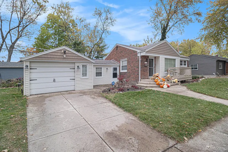1815 E Lincoln Street, Birmingham, MI 48009 - Image #2