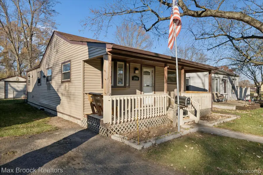 20916 Pinecrest Street, Taylor, MI 48180 - Image #2