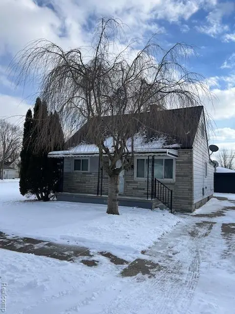 8732 Jewett Avenue, Warren, MI 48089 - Image #1