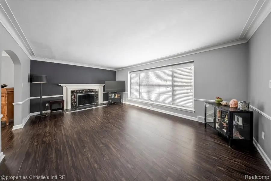 1331 Fairholme Road, Grosse Pointe Woods, MI 48236 - Image #3