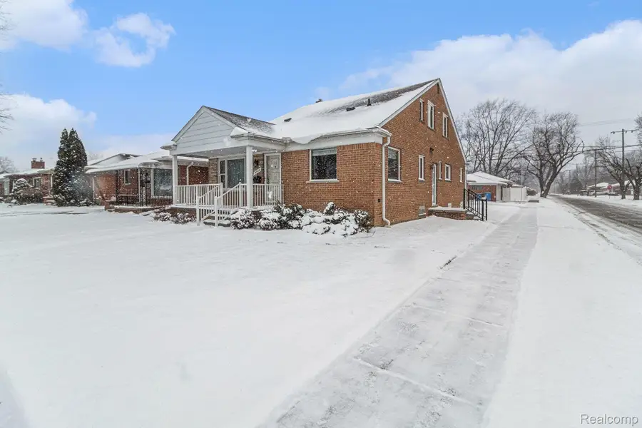 4402 Roosevelt Boulevard, Dearborn Heights, MI 48125 - Image #3