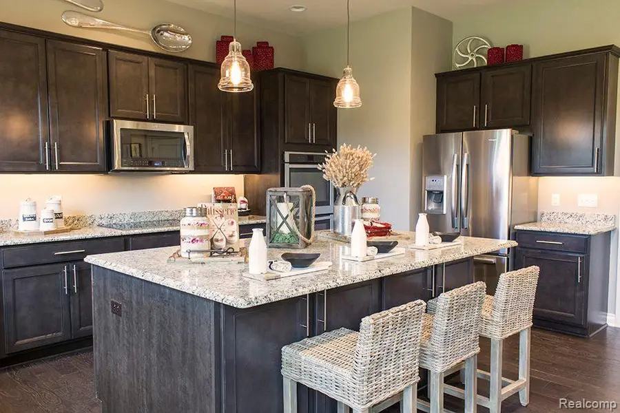 51550 Burgeon Drive, Macomb, MI 48042 - Image #3