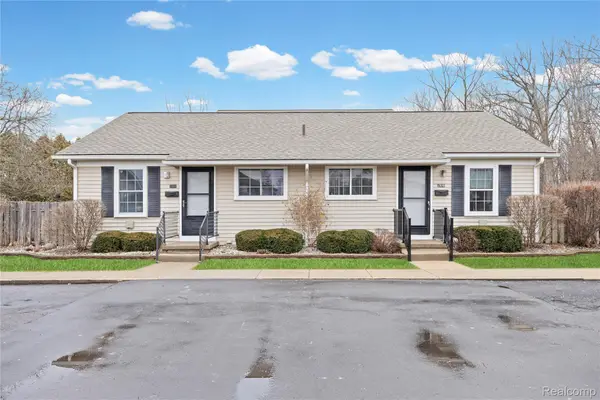 2960 Roundtree Boulevard #59, Ypsilanti, MI 48197