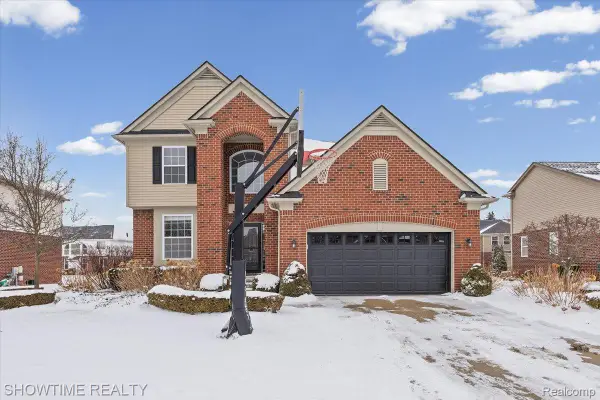 3699 Connors Drive, RochesterHills, MI 48307