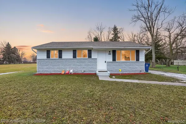 5050 Carnegie Street, Saginaw, MI 48601