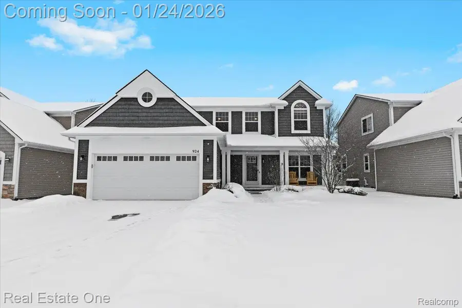 924 Riverstone Court, Milford, MI 48381 - Image #2