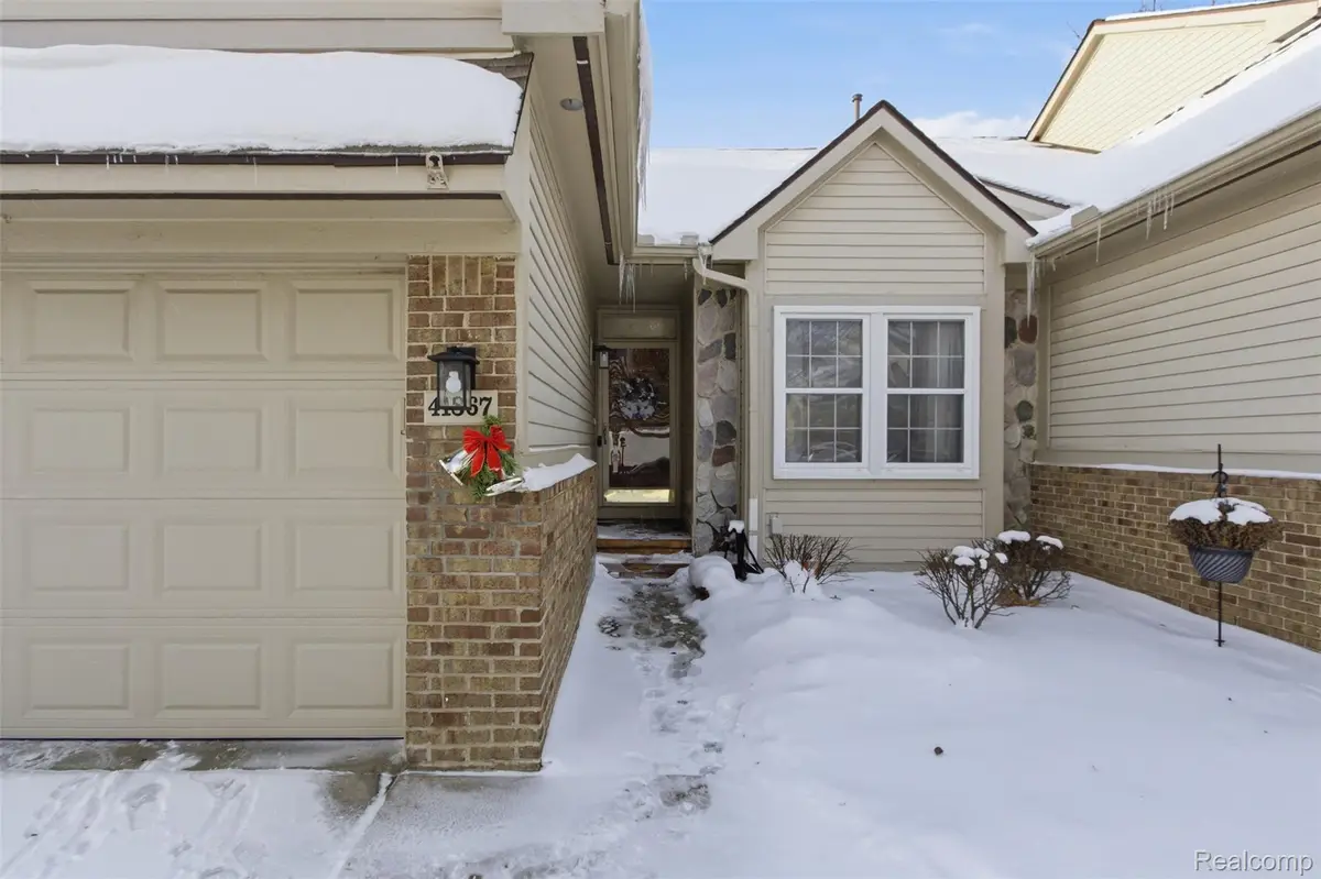 41867 Cantebury Drive, Novi, MI 48377 - Image #1