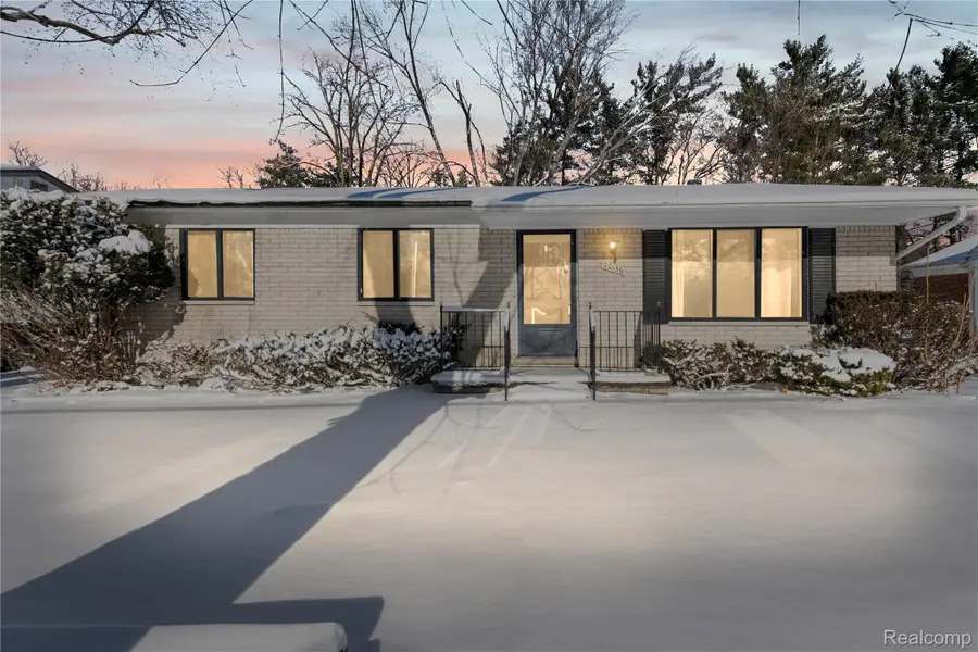 20156 Midway Avenue, Southfield, MI 48075 - Image #2