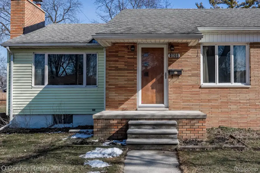 1022 17th Street, Port Huron, MI 48060 - #2