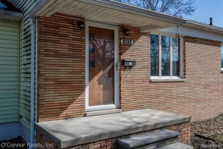 1022 17th Street, Port Huron, MI 48060 - #3