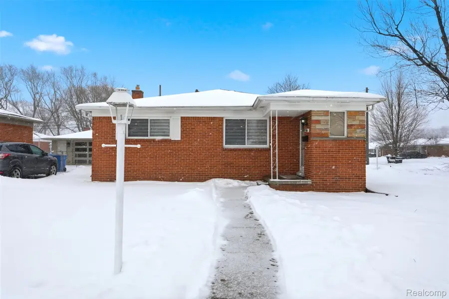 25961 Warrington Street, Dearborn Heights, MI 48127 - Image #2