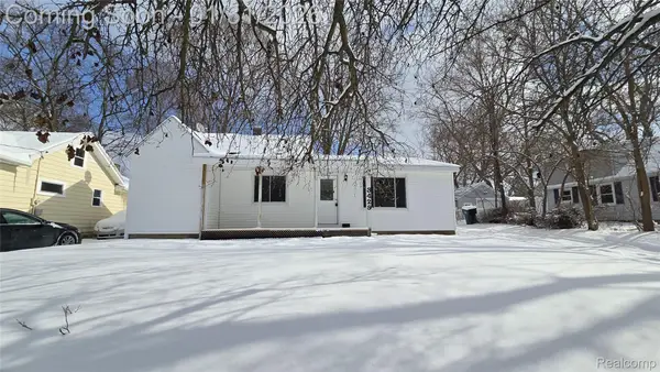 3429 Lowcroft Avenue, Lansing, MI 48910