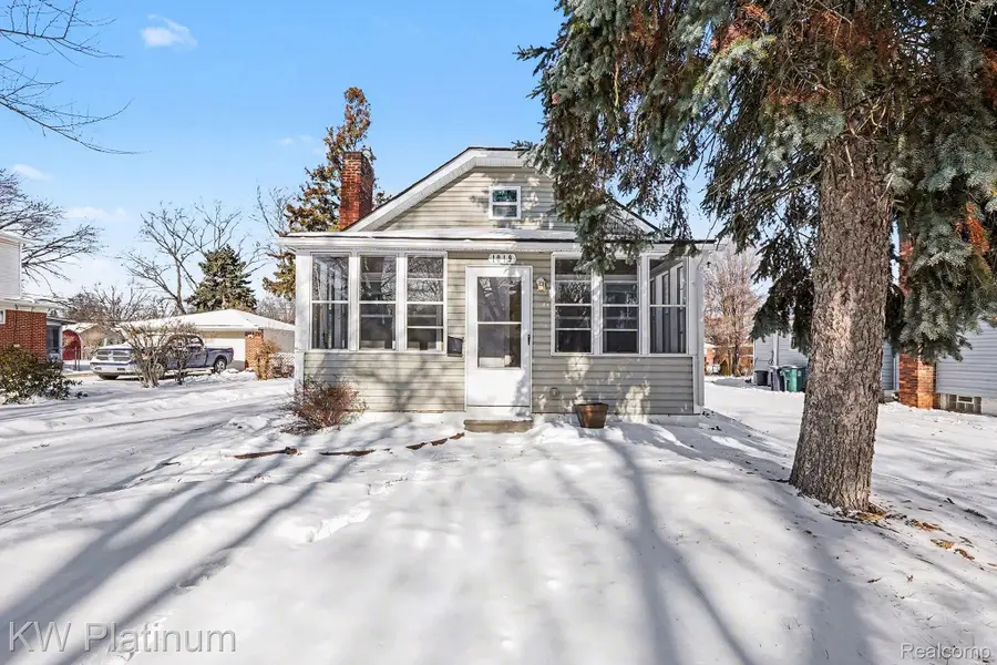 1019 E Windemere Avenue, Royal Oak, MI 48073 - Image #2