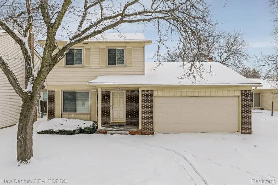 2850 Roundtree Drive, Troy, MI 48083 - Image #2