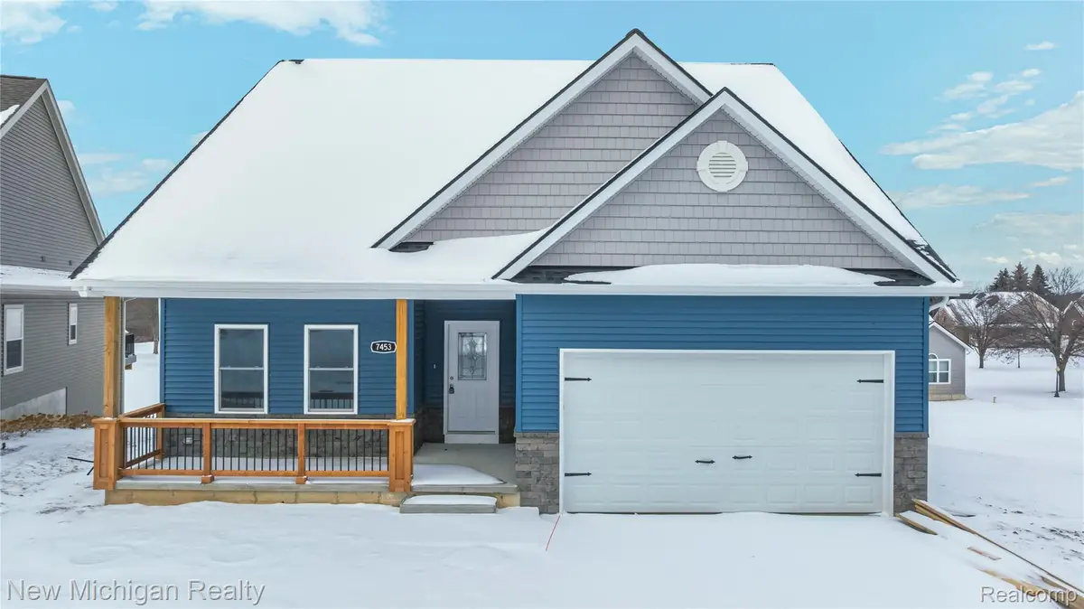 7453 Village Court, Davisburg, MI 48350 - #1