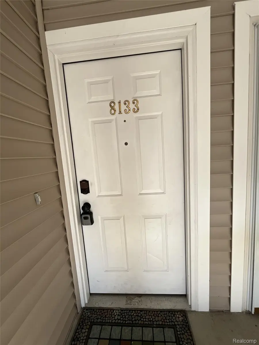 8133 Autumn Woods Trail, Ypsilanti, MI 48198 - Image #3