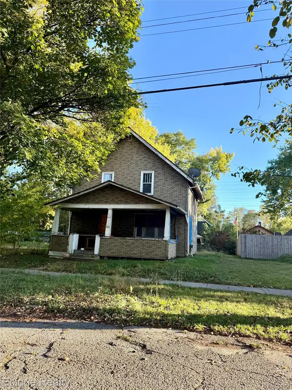 1420 Dakota Avenue, Flint, MI 48506