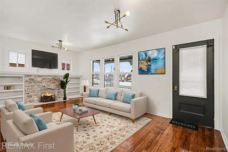 5577 Chalmers Street, Detroit, MI 48213 - #2