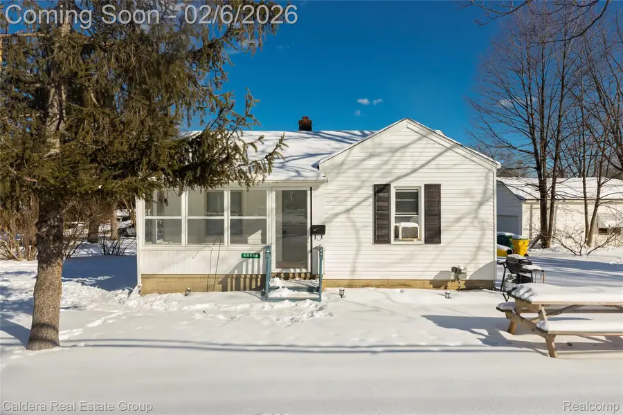44686 Davis Drive, Utica, MI 48317 - Image #2