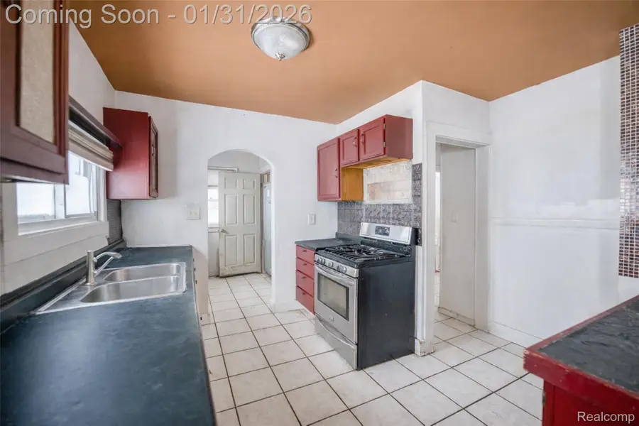 724 Robinwood Street, Pontiac, MI 48340 - Image #3